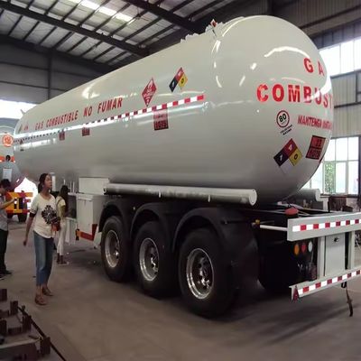 30T 화물 용량 사용자 정의 LPG CNG LNG 탱커 LPG 운송을 위한 가스 탱크 트레일러